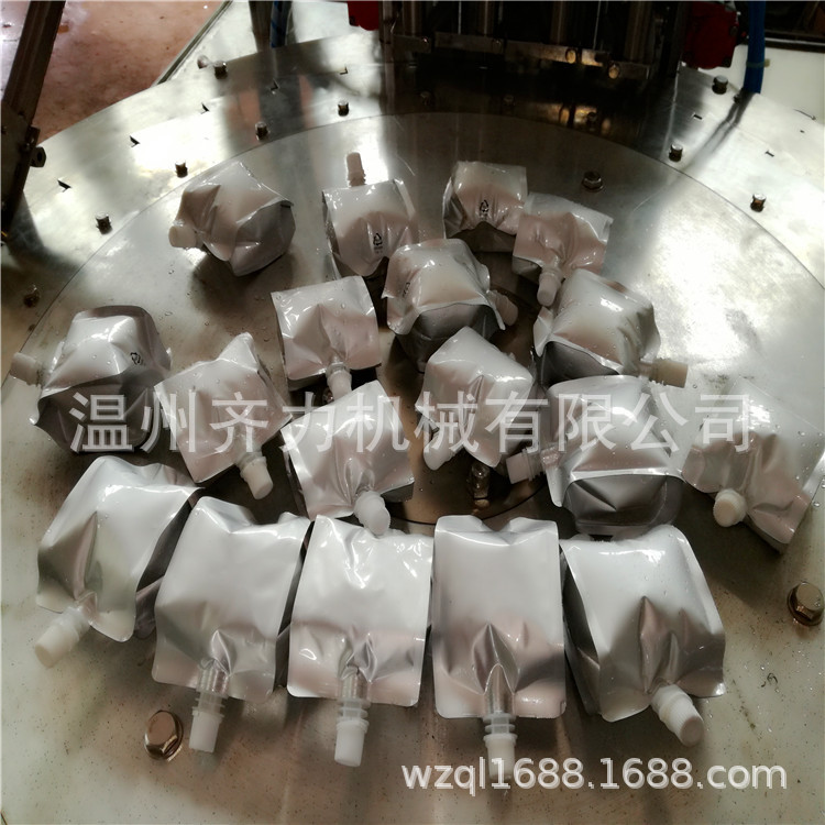 全自動(dòng)自立袋灌裝旋蓋封口機(jī)