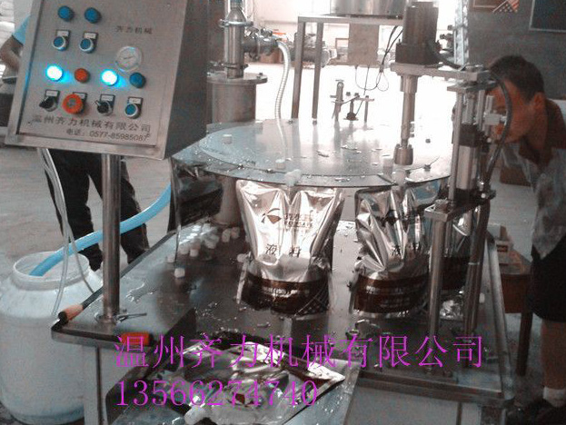 10L自立袋灌裝旋蓋機(jī)